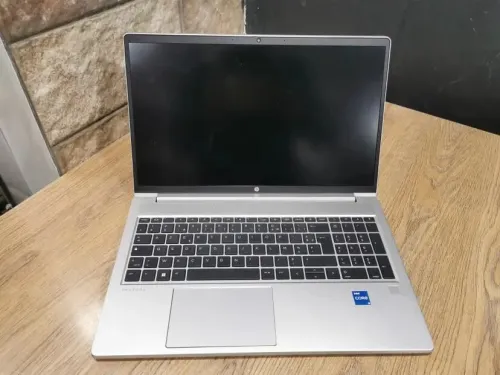 LAPTOP HP PROBOOK 450 G9 I5 1235U RAM 8G 256 SSD