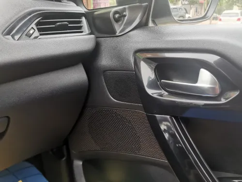 Peugeot 208 2015 Active