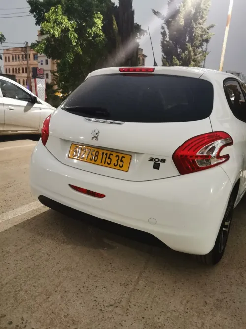 Peugeot 208 2015 Active