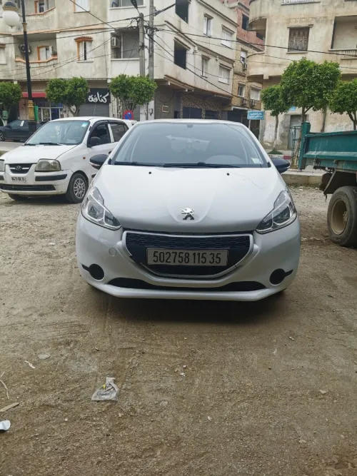 Peugeot 208 2015 Active