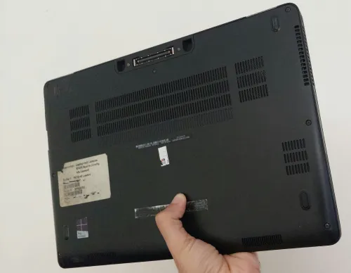 Dell latitude e7470 i5 6eme 8/256gb ssd nvme Full HD