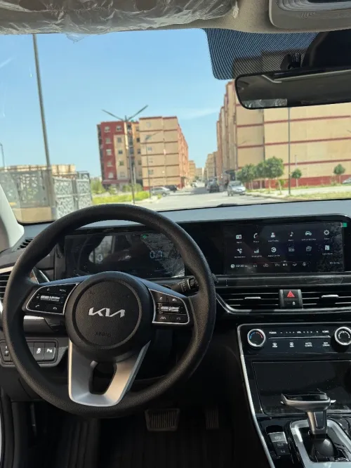 Kia Seltos 2025 Luxury tout options