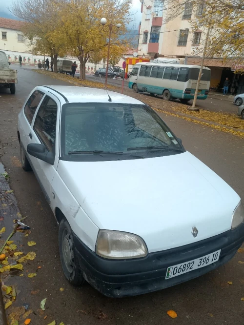 Clio 1 1996 