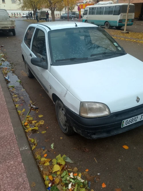 Clio 1 1996 