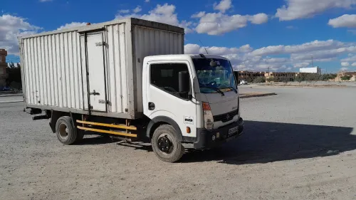 Nissan Cabstar 