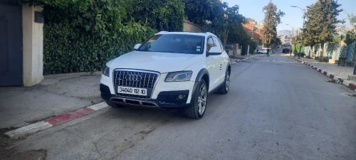 Audi Q5 2012 Off Road