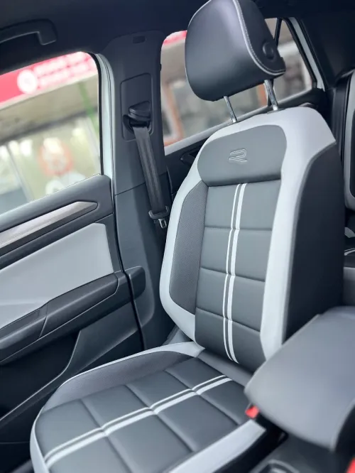 Volkswagen T-Roc 2024 R-Line 