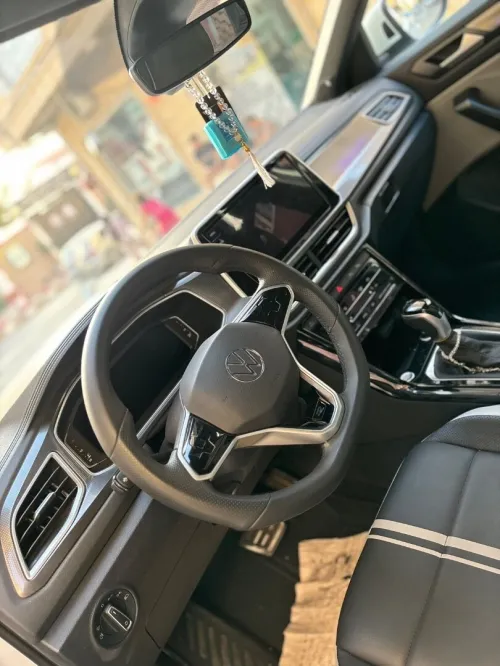 Volkswagen T-Roc 2025 R-Line 