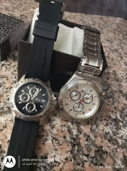 montre LOTUS NOIR