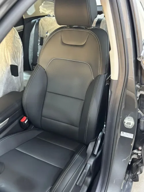 Geely Coolray 2025 