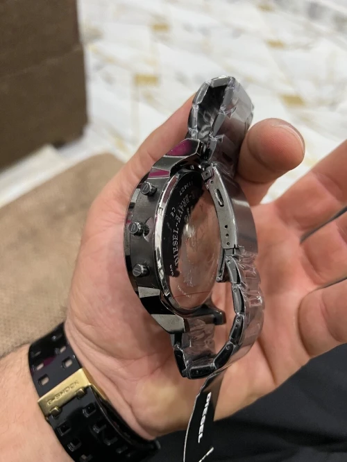 Montre DIESEL HOMME venu de France