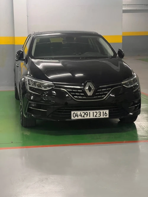 Renault Megane 4  2023 Itens
