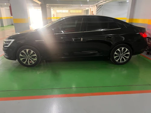 Renault Megane 4  2023 Itens