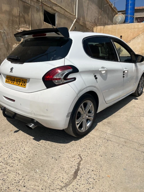 Peugeot 208 2013 Allure