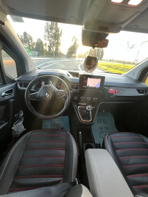 Renault Kangoo 2022 