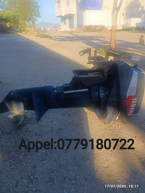Moteur de bêche 
