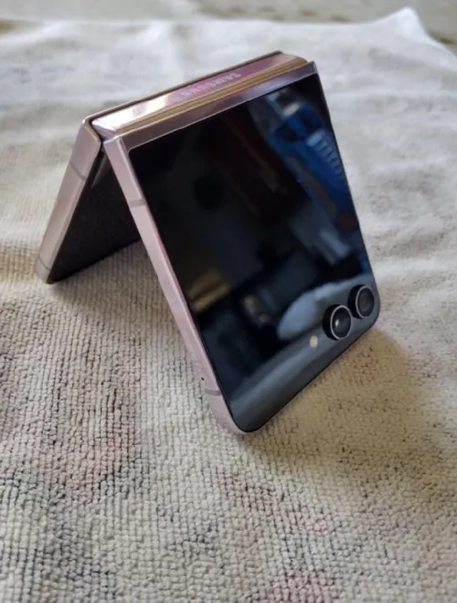 Samsung Z flip 5