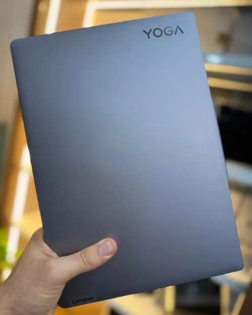 Lenovo Yoga Slim 7i  Intel Core Ultra 7 155H  OLED  État Neuf
