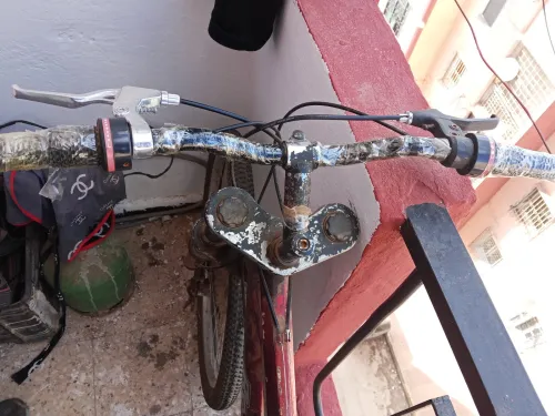 Vélo avec amortisseur