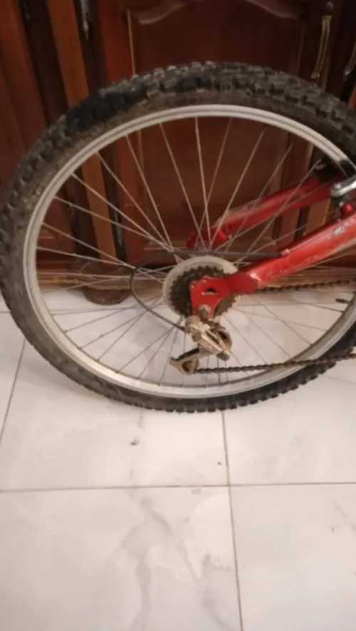 Vélo avec amortisseur