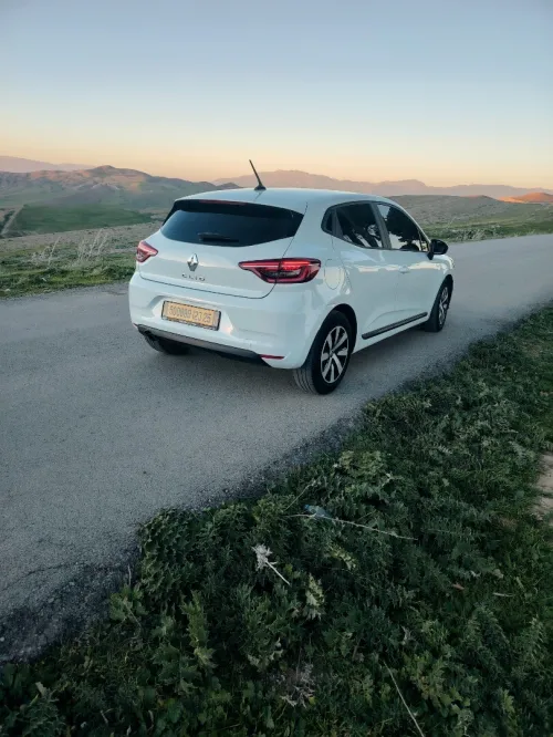 Renault Clio 5  2023 Evolution