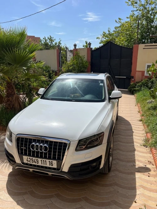 Audi Q5 2011 Off Road