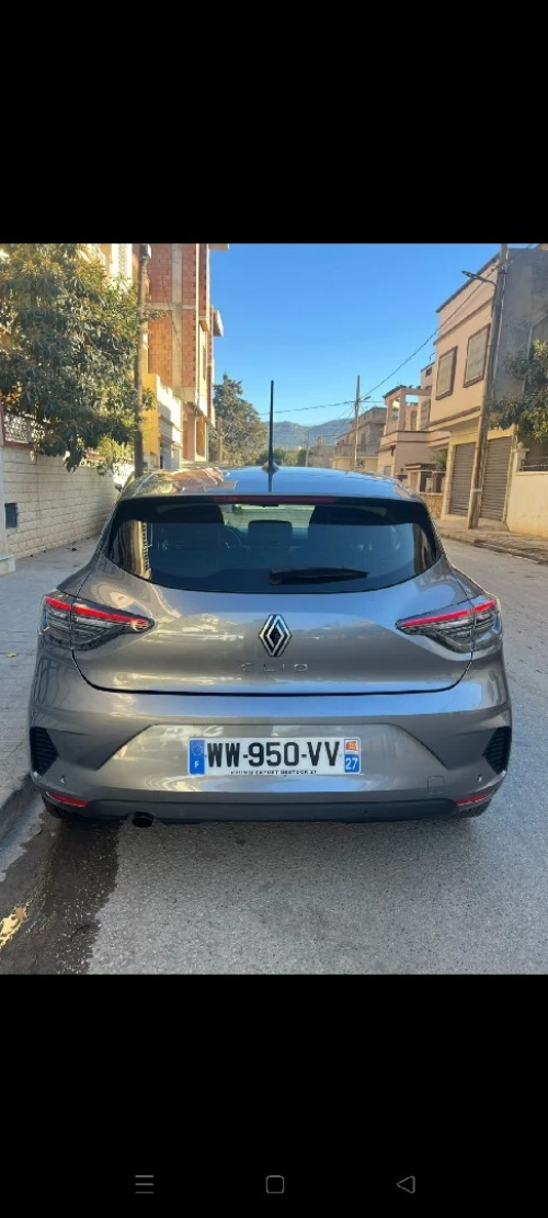 Renault Clio 5  2024 Evolution