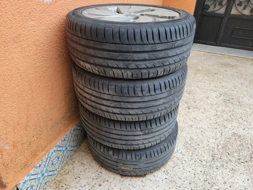 Jantes avec pneus Volkswagen Golf 8