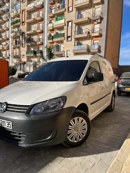 Volkswagen Caddy 2011 