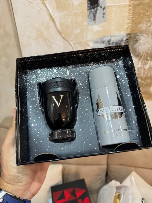 Lot de parfums originaux