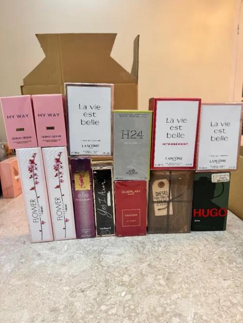 Lot de parfums originaux
