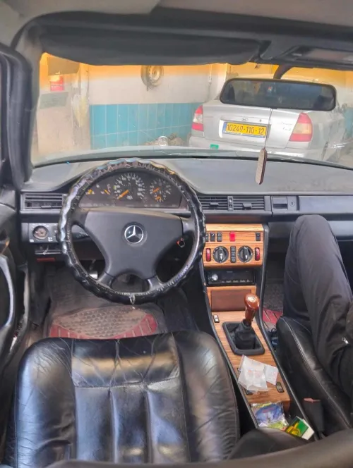 Mercedes Classe E 1988 Classe E
