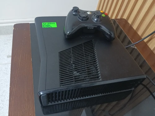 XBOX360 fih 10jeux 
