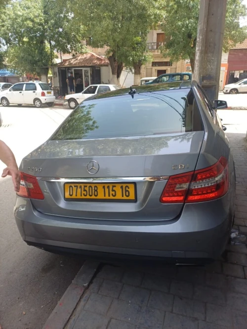 Mercedes Classe E 2015 AVANTGARDE Pack AMG