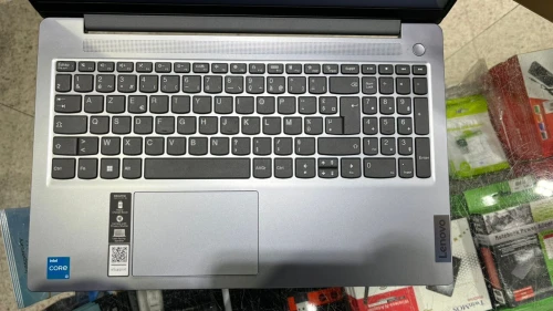 NOUVEAU Ordinateur Portable Lenovo IdeaPad Slim 3