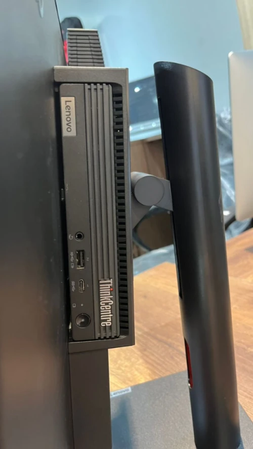 Lenovo ThinkCentre TIO24GEN2