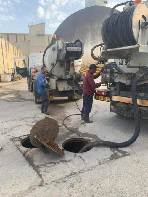 Camion, vidange débouchage, nettoyage