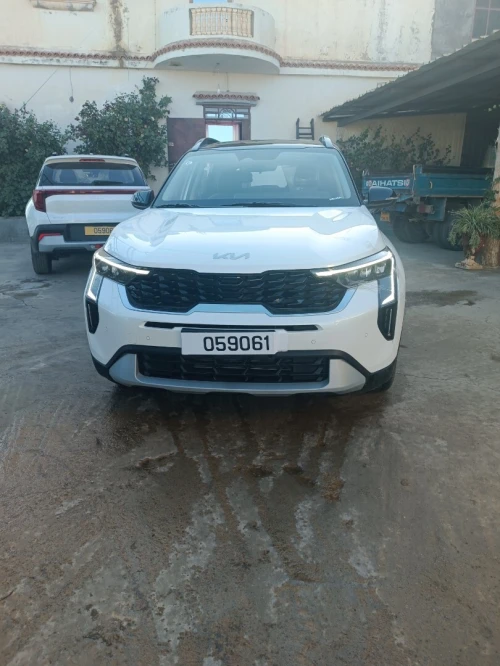 Kia Sonet  2025 Exuré