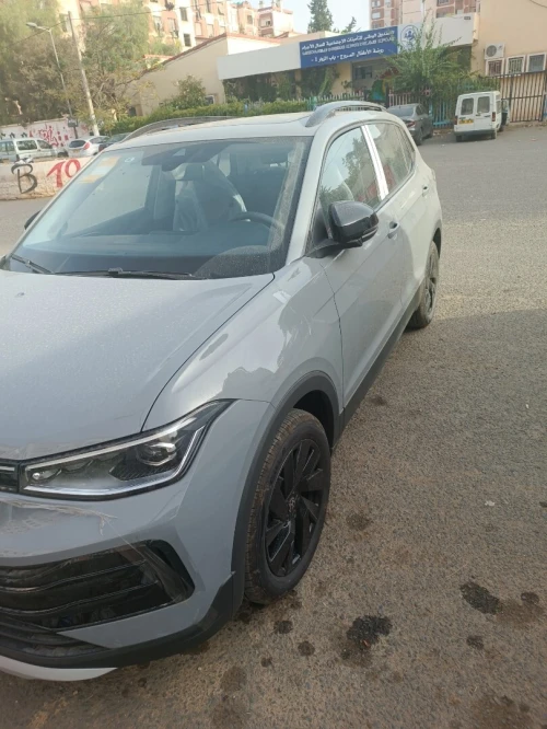 Volkswagen Tahru 2025 