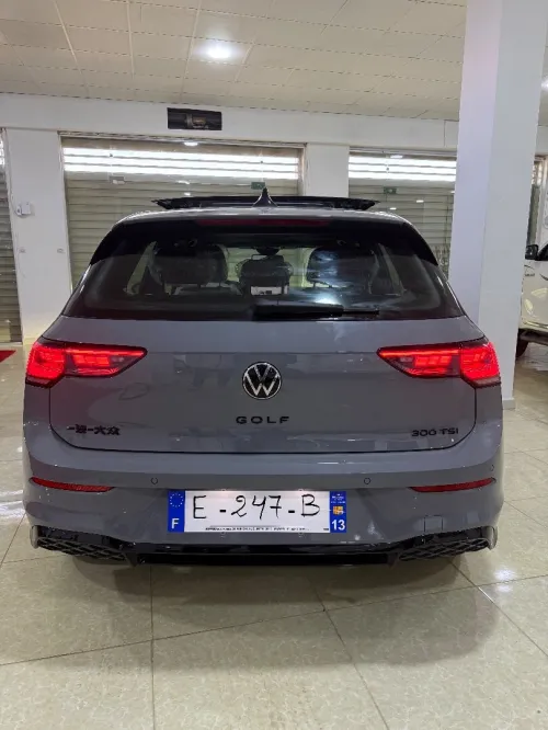 Volkswagen Golf 8 2025 R-Line