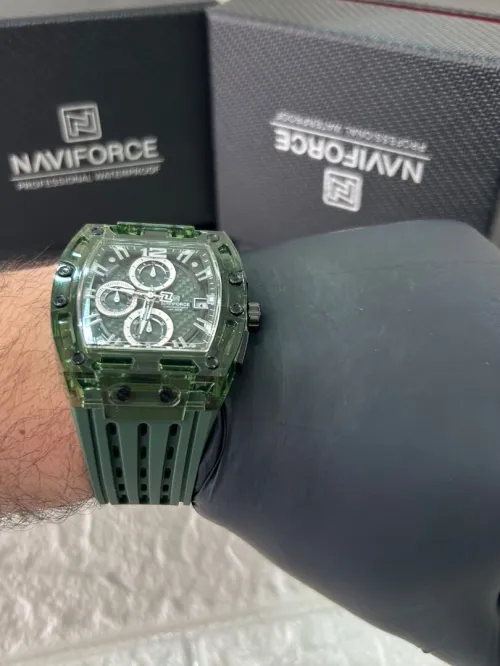 Montres originales pour homme 