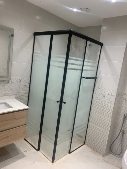 Cabine de douche en verre trempé 