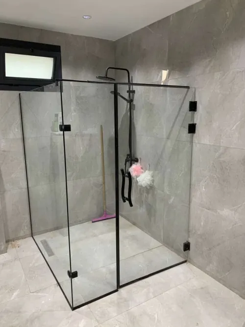 Cabine de douche en verre trempé 