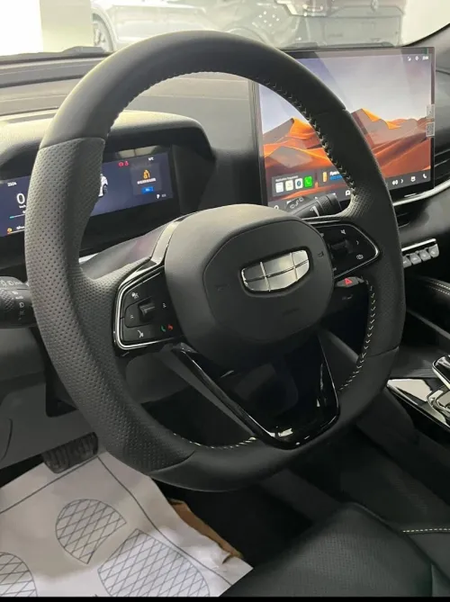 Geely Coolray 2026 