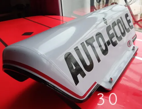 Panneau de toit auto-école
