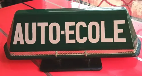 Panneau de toit auto-école