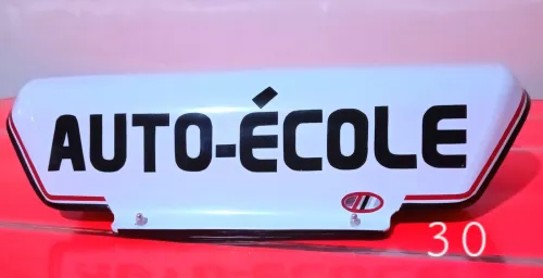 Panneau de toit auto-école