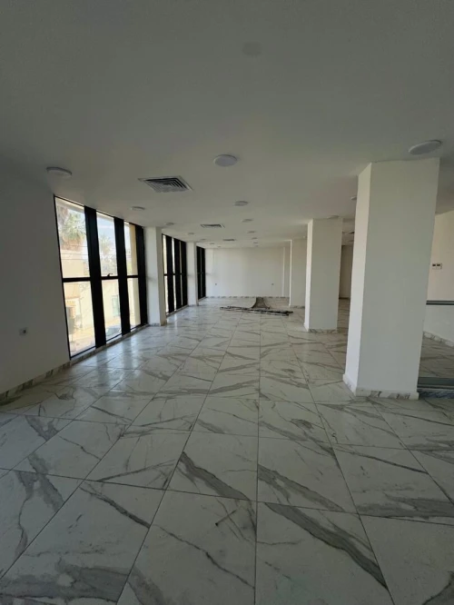 Vente Local Oran Es senia