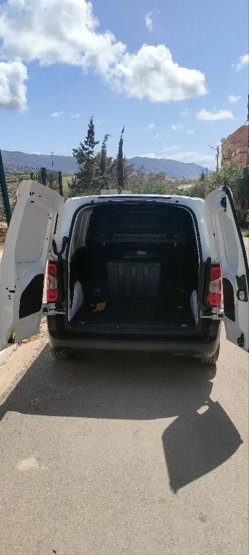 Fiat Doblo 2023 Italie