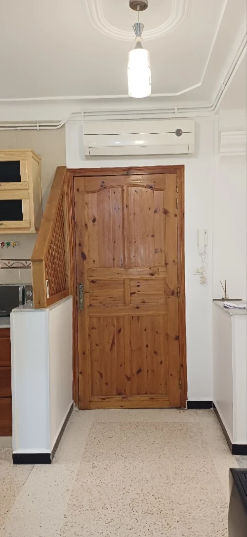 Location vacances Appartement Niveau de villa F2 Alger Hydra